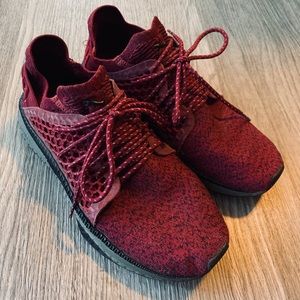 Puma Ignite maroon men’s 10.5